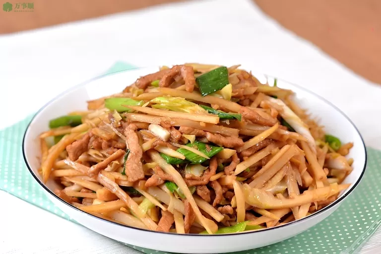 春笋炒肉丝:春季养生的美味佳肴